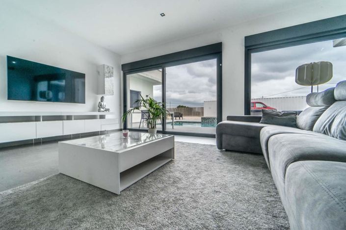 Image No.15-4 Bed Villa for sale