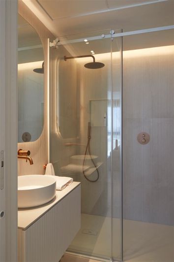 Image No.18-3 Bed Property for sale