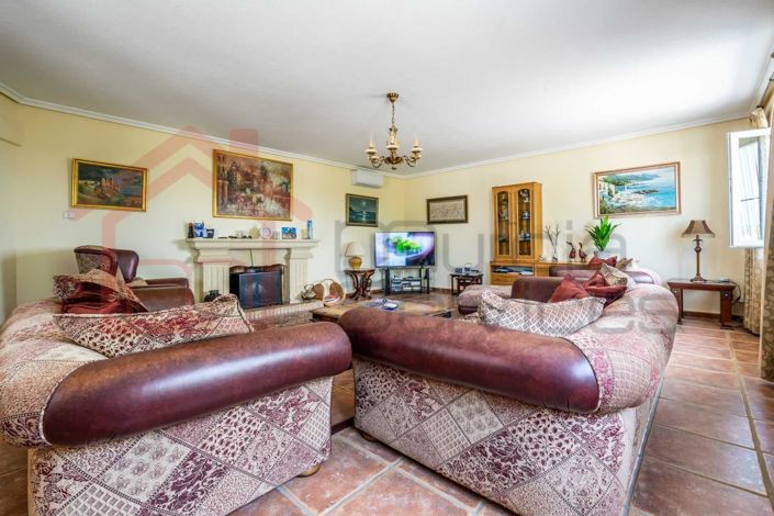 Image No.17-4 Bed Villa for sale