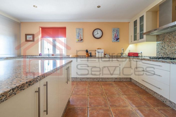 Image No.21-4 Bed Villa for sale