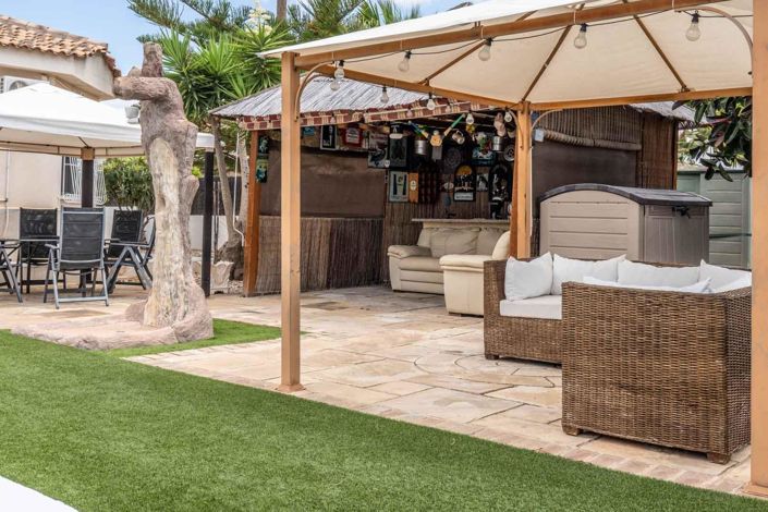 Image No.5-6 Bed Villa for sale