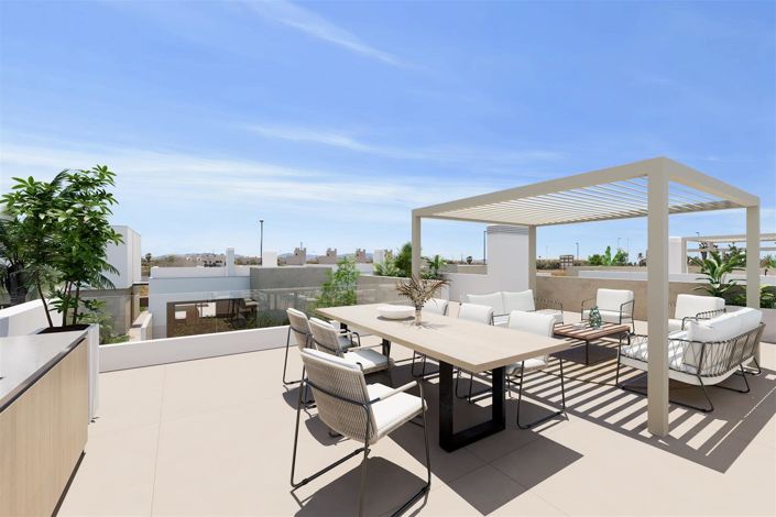 Image No.13-3 Bed Property for sale