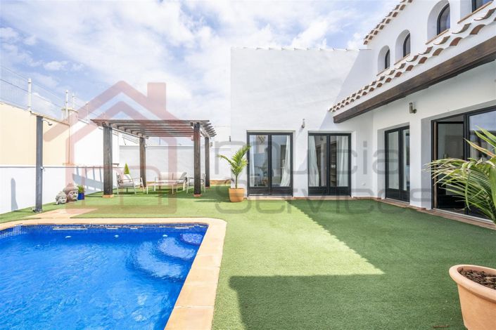 Image No.13-3 Bed Villa for sale