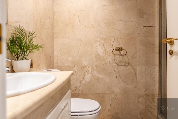 Image No.25-2 Bed Apartment for sale