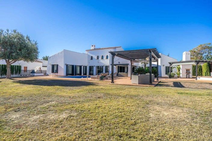 Image No.4-5 Bed Villa for sale