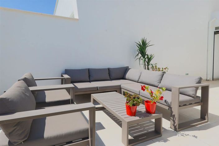 Image No.8-3 Bed Villa for sale