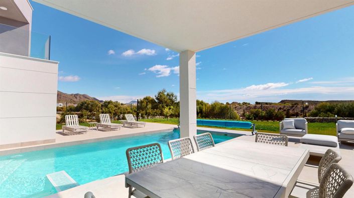 Image No.4-4 Bed Villa for sale