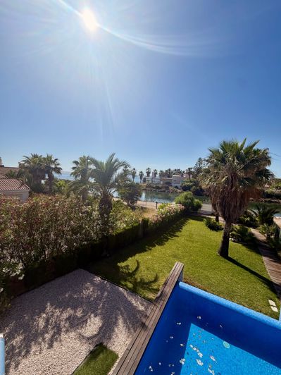 Image No.26-5 Bed Villa for sale