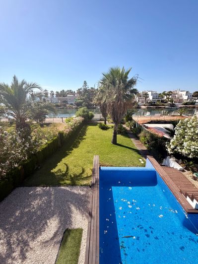 Image No.32-5 Bed Villa for sale