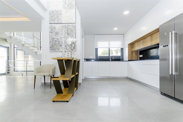 Image No.7-3 Bed Property for sale