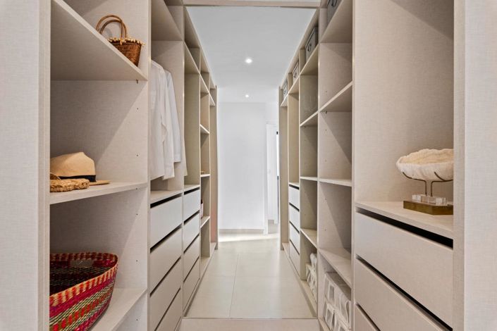 Image No.22-3 Bed Villa for sale