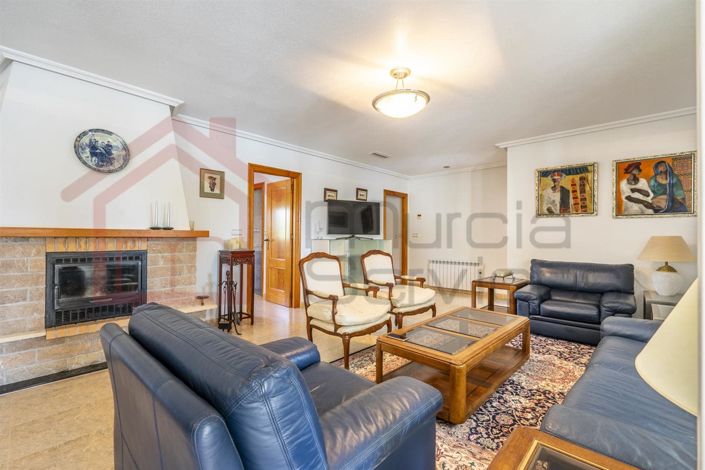 Image No.15-5 Bed Villa for sale