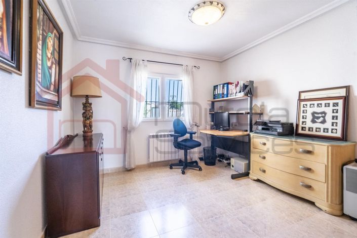 Image No.31-5 Bed Villa for sale