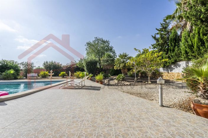 Image No.6-5 Bed Villa for sale