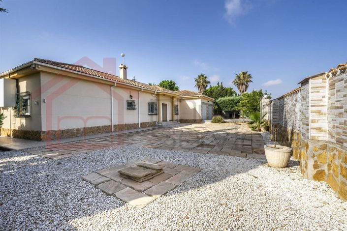 Image No.8-5 Bed Villa for sale