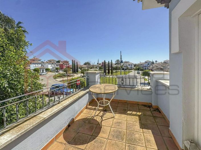 Image No.2-3 Bed Villa for sale