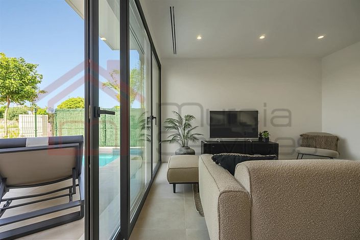 Image No.14-3 Bed Villa for sale