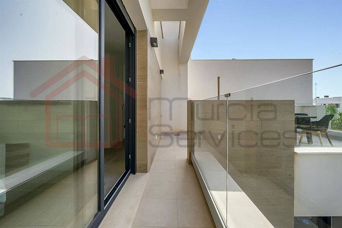 Image No.21-3 Bed Villa for sale