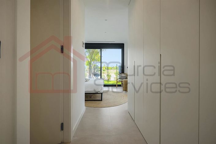 Image No.24-3 Bed Villa for sale