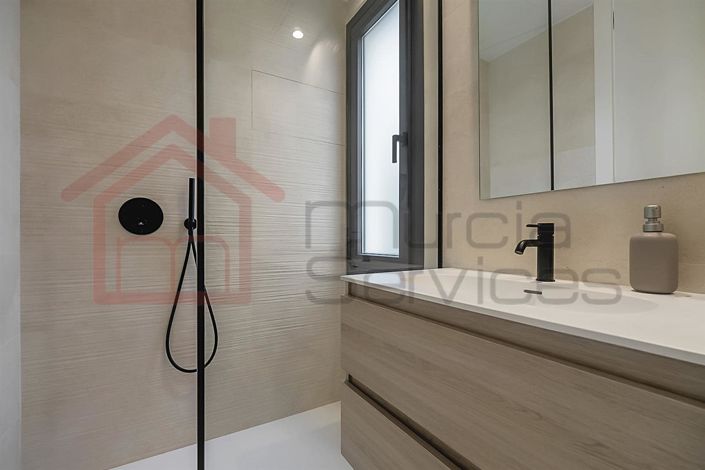 Image No.33-3 Bed Villa for sale