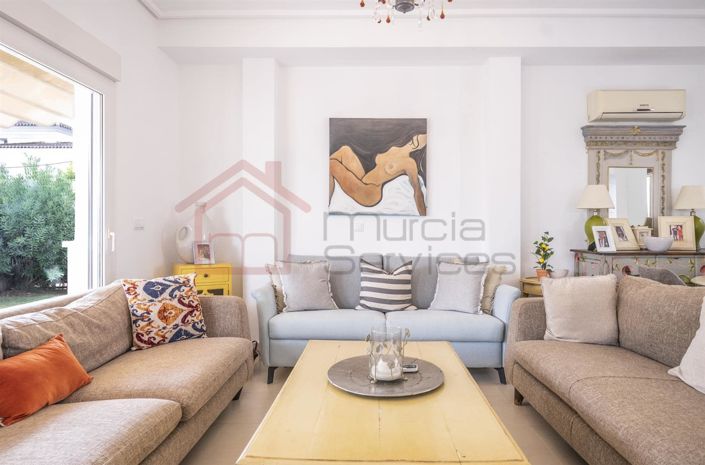 Image No.5-3 Bed Villa for sale