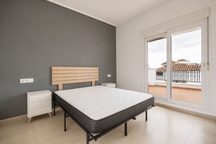 Image No.8-3 Bed Villa for sale