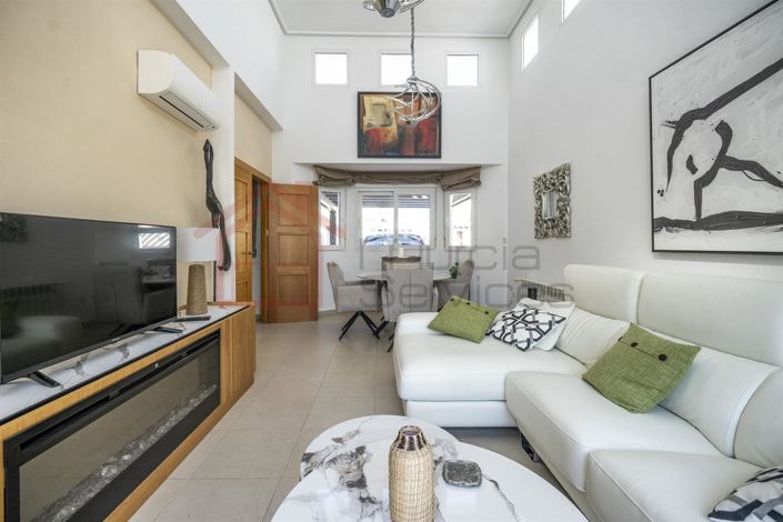 Image No.7-3 Bed Villa for sale