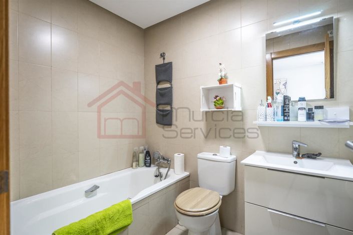 Image No.14-2 Bed Townhouse for sale