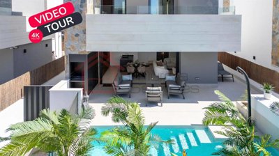 4 Bed Villa for sale