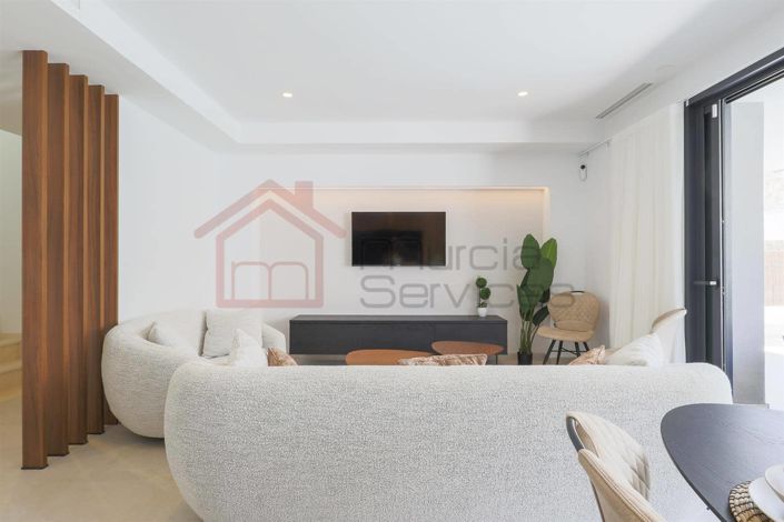 Image No.21-4 Bed Villa for sale