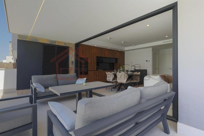 Image No.32-4 Bed Villa for sale