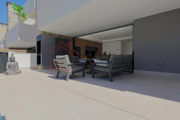 Image No.34-4 Bed Villa for sale