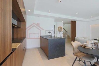 4izcxqmr7kigfpopjfovew