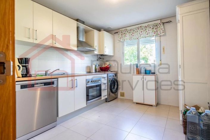 Image No.5-2 Bed Apartment for sale