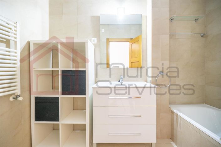 Image No.16-2 Bed Villa for sale