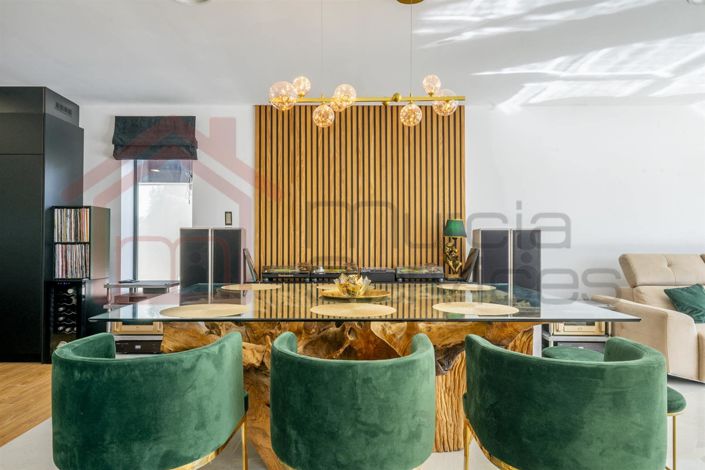 Image No.18-5 Bed Villa for sale