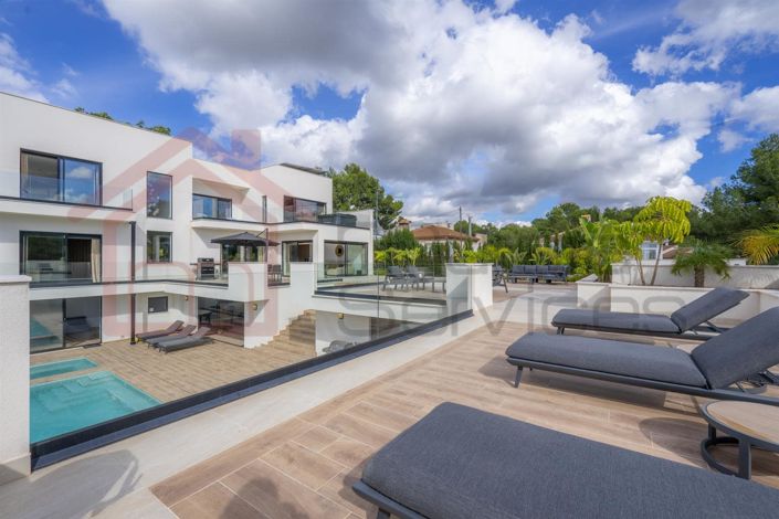 Image No.4-5 Bed Villa for sale