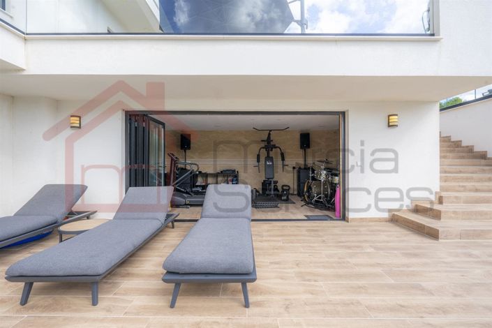 Image No.46-5 Bed Villa for sale