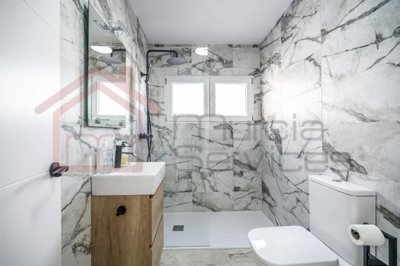 yekdqszfu06irkabhh00yw