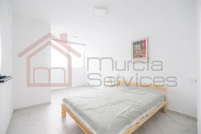 Image No.10-3 Bed Apartment for sale