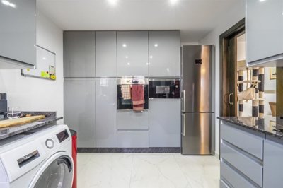 zwspct5rjusfwu1sf7uytq