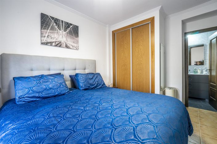 Image No.8-3 Bed Townhouse for sale