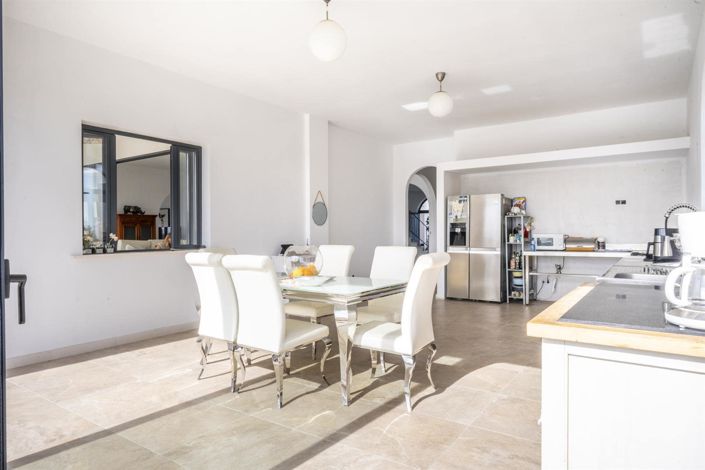 Image No.21-7 Bed Villa for sale