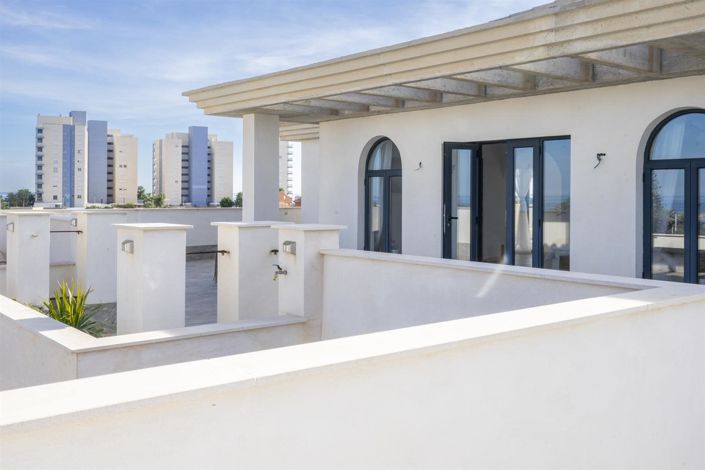 Image No.35-7 Bed Villa for sale