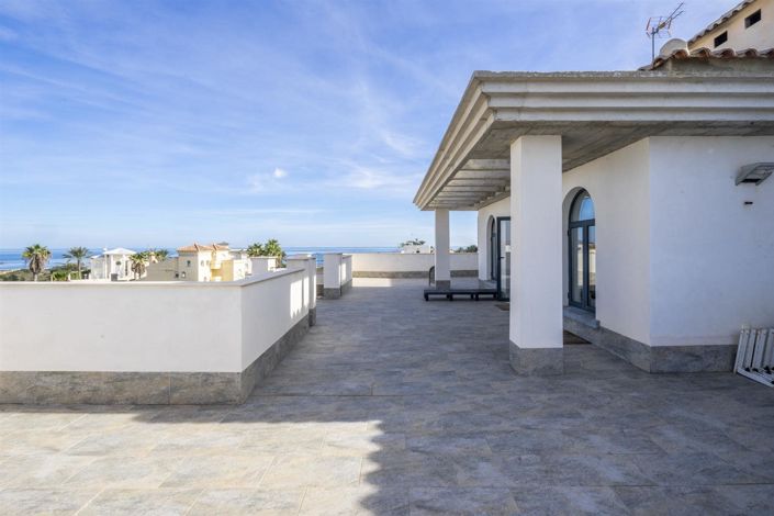 Image No.38-7 Bed Villa for sale