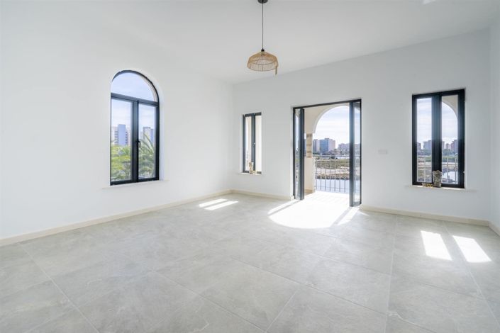 Image No.46-7 Bed Villa for sale