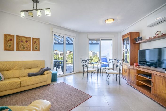 Image No.8-2 Bed Apartment for sale