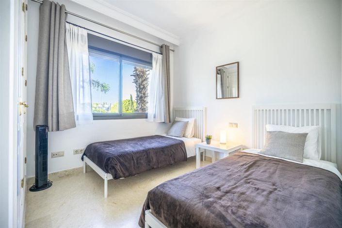 Image No.13-3 Bed Apartment for sale