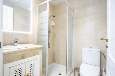 lclh-vzbm0yt8vbmpyej3a