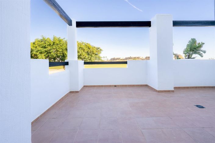 Image No.6-2 Bed Apartment for sale